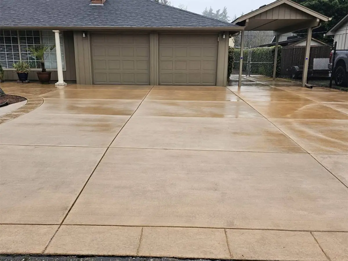 Driveway — after pressure washing