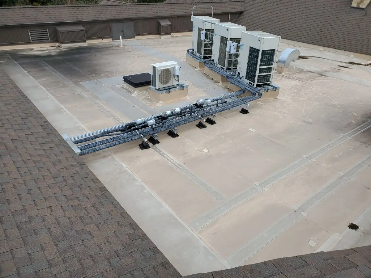Rubber Roof — before pressure washing