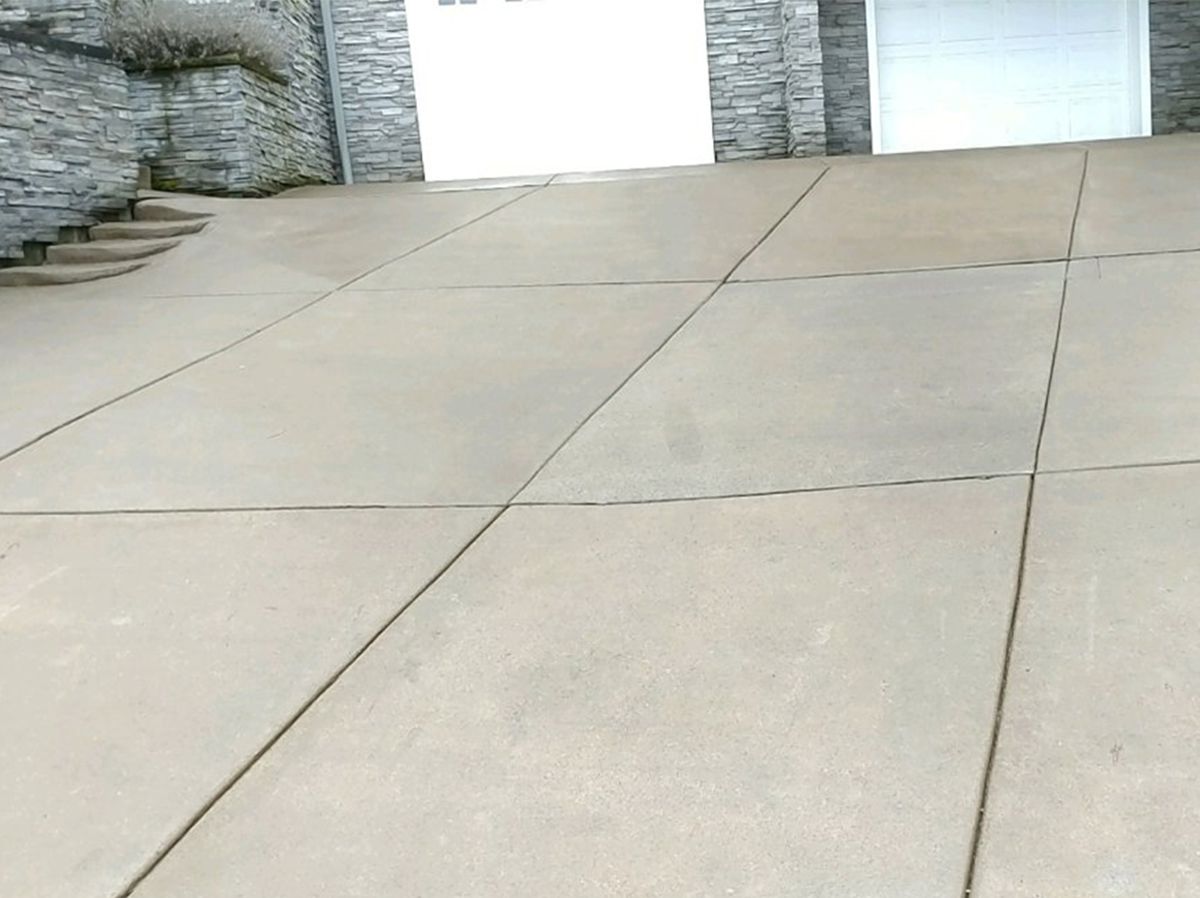Driveway 2 - After